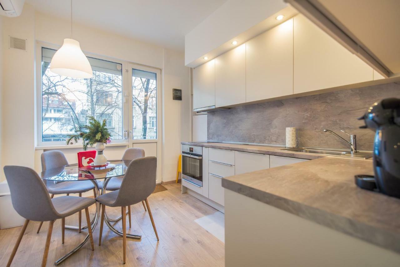 Chic And Spacious Apartment In Central Sofia - Patriarh Evtimiy By Flat Mаnager エクステリア 写真